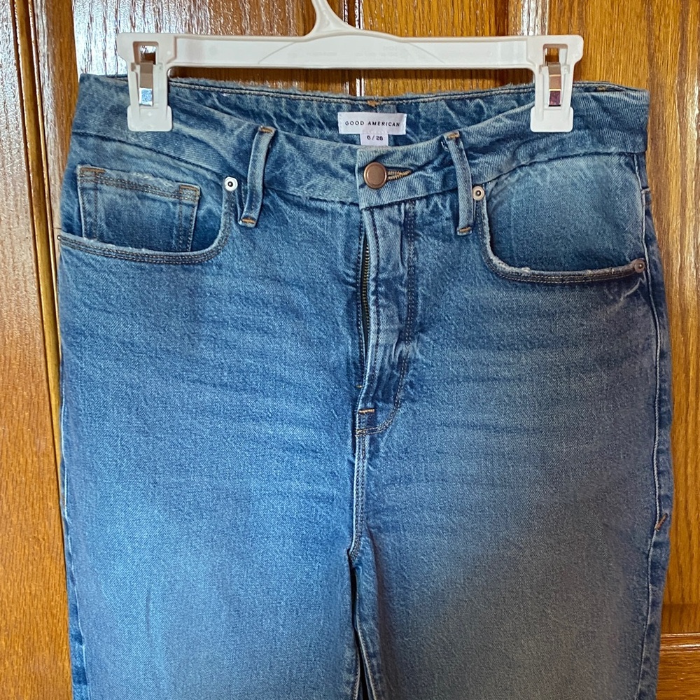 Good American Straight Leg Blue Jeans - Picture 3 of 7